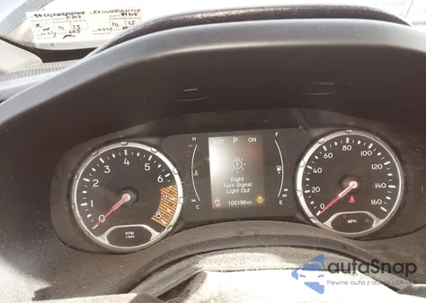 2020 Jeep Renegade Sport Fwd из США, поврежденный, VIN ZACNJAAB9LPL63000